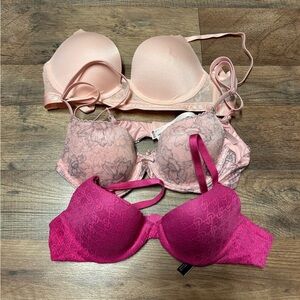 victoria’s secret lace light pink, hot pink, floral pink set of three bras